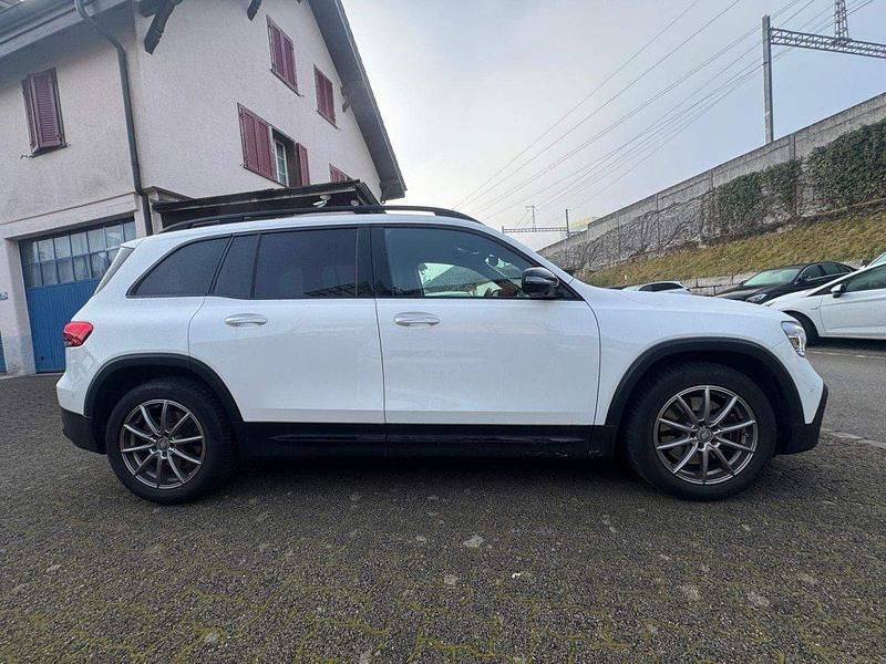 Gebraucht Mercedes GLB200 AMG line 224 PS (164 kW) 2019 SUV