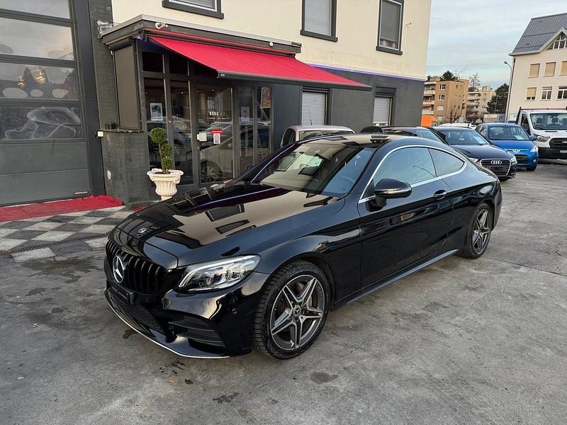 Gebraucht Mercedes C200 AMG line 184 PS (135 kW) 2021 Coupé