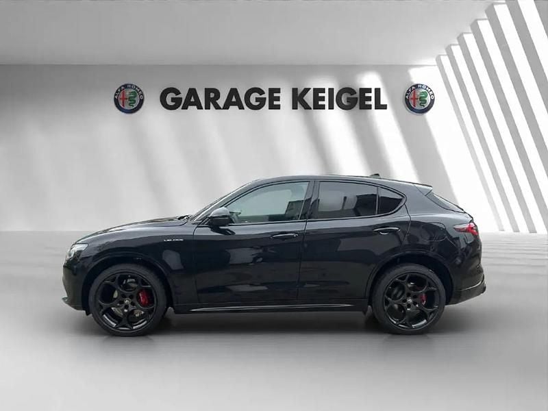 Neu Alfa Romeo Stelvio Veloce 280 PS (205 kW) 2025 Schwarz SUV