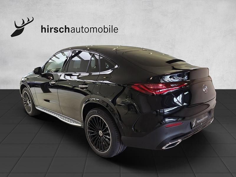 Gebraucht Mercedes GLC300 313 PS (230 kW) 2024 Coupé