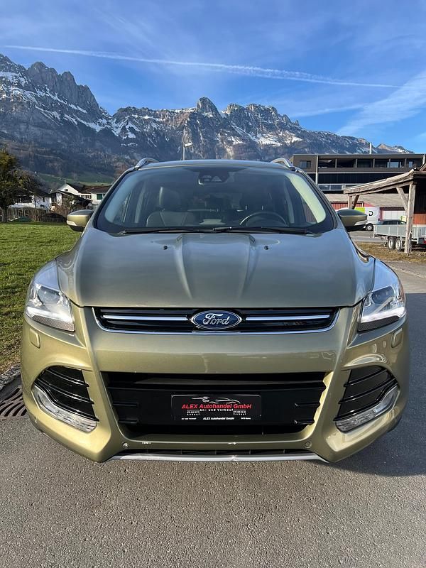 Gebraucht Ford Kuga Titanium 182 PS (133 kW) 2013 SUV