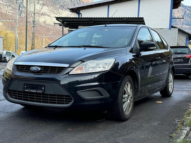 Gebraucht Ford Focus Ambiente 100 PS (73 kW) 2010
