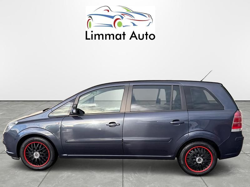 Gebraucht Opel Zafira Enjoy 140 PS (102 kW) 2008 Van / Kleinbus