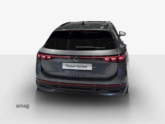 Neu VW Passat R-line 192 PS (141 kW) 2026 Diabas grey metallic  dachlackierung schwarz uni Kombi