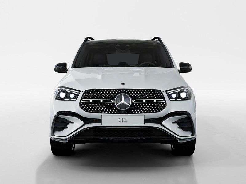 Neu Mercedes GLE450 AMG AMG line 401 PS (294 kW) 2026 Weiss SUV