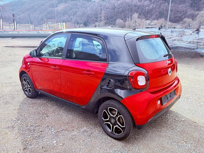 Gebraucht Smart ForFour 71 PS (52 kW) 2015 Kleinwagen