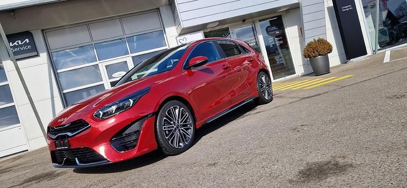 Gebraucht 2025 Kia Ceed GT-Line Kleinwagen | CHF 30’850 - Bild 1/4