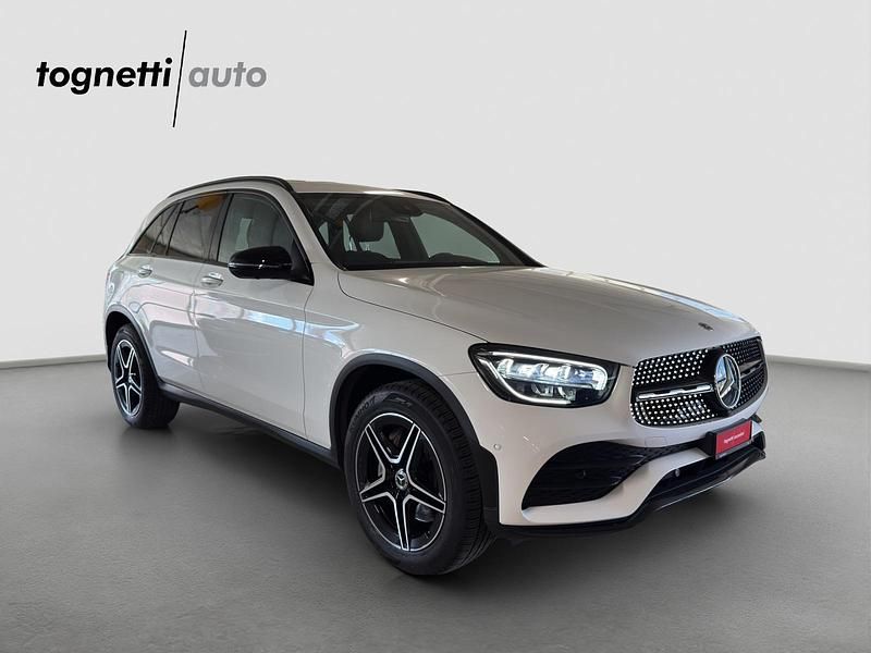 Gebraucht Mercedes GLC200 Night 197 PS (144 kW) 2022 SUV