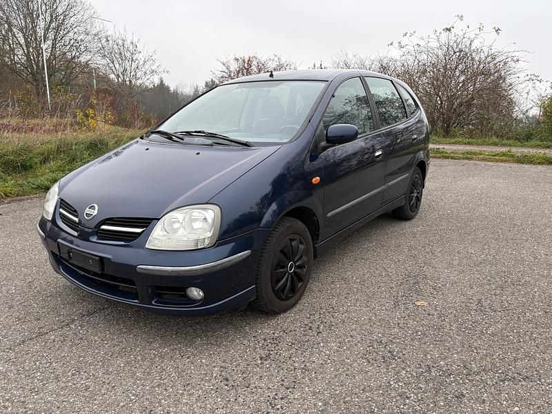 Gebraucht Nissan Almera Tino Tekna 116 PS (85 kW) 2003 Van / Kleinbus