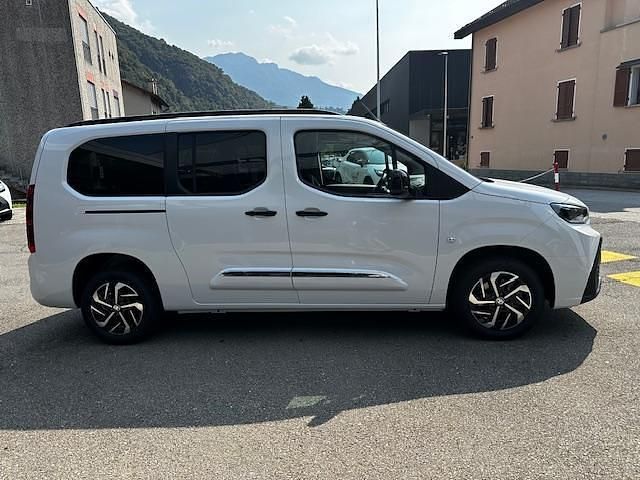 Neu Toyota Proace Verso City 130 PS (95 kW) 2026 Weiss Kombi