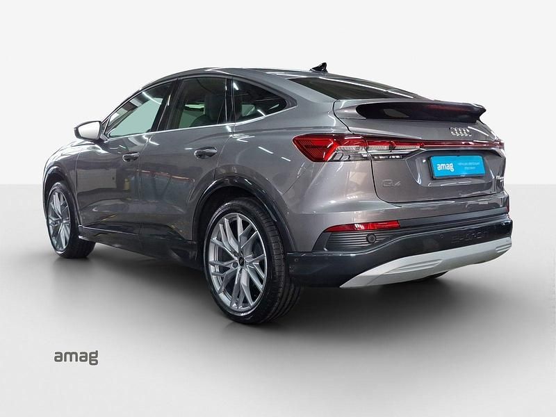 Gebraucht Audi Q4 e-tron Ambiente 219 kW (299 PS) 2023 Taifungrau metallic SUV