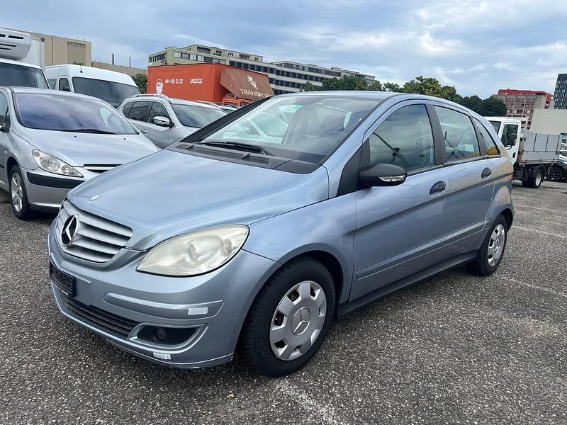 Gebraucht 2005 Mercedes B170 Van / Kleinbus | CHF 999 - Bild 1/4