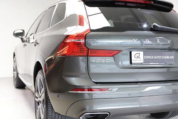 Gebraucht Volvo XC60 Inscription 197 PS (144 kW) 2019 SUV