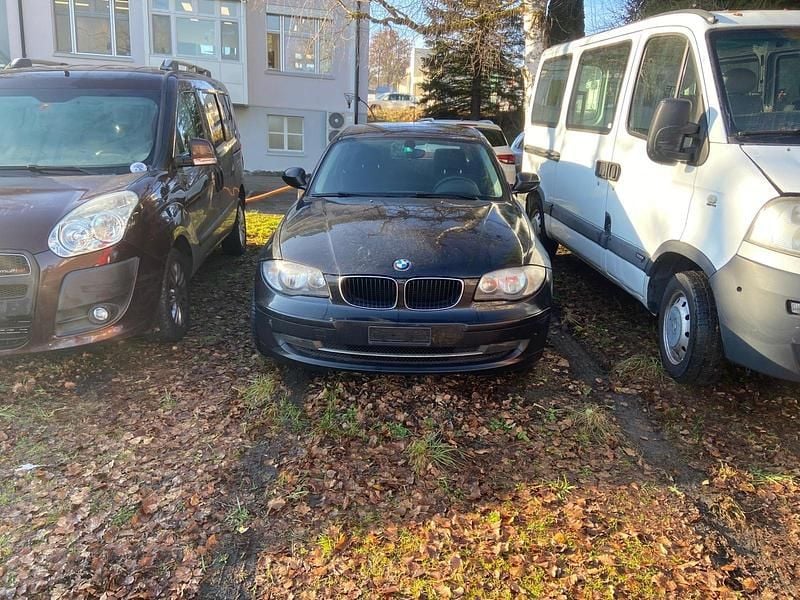 Gebraucht BMW 116 122 PS (89 kW) 2010 Kleinwagen