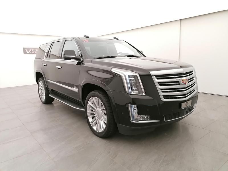 Gebraucht Cadillac Escalade 425 PS (312 kW) 2019 Schwarz SUV