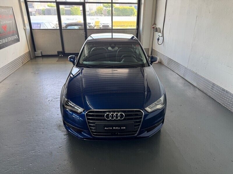 Gebraucht Audi A3 Ambiente 180 PS (132 kW) 2014 Limousine