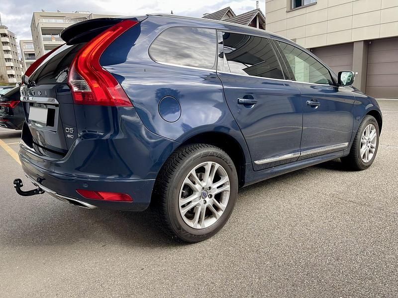 Gebraucht Volvo XC60 Summum 215 PS (158 kW) 2015 SUV