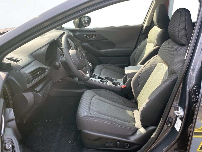 Gebraucht Subaru Crosstrek 136 PS (100 kW) 2024 Grau SUV