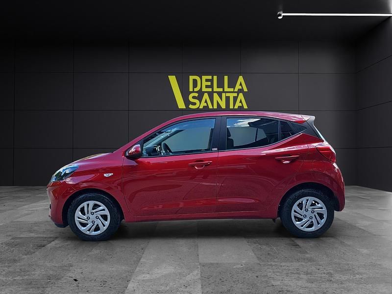 Neu Hyundai i10 63 PS (46 kW) 2025 Rot Kleinwagen