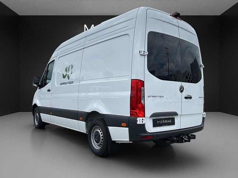 Gebraucht Mercedes Sprinter 149 PS (109 kW) 2025 Van