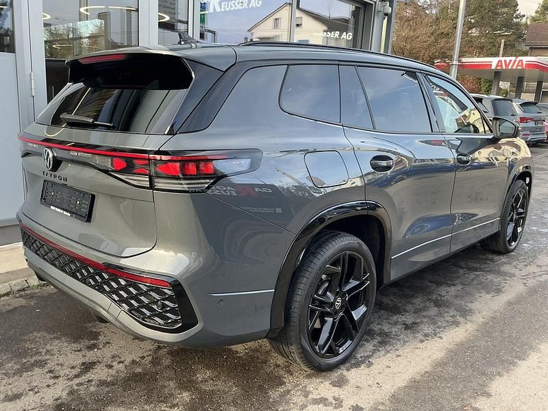 Gebraucht VW Tayron Style 193 PS (141 kW) 2025 Grau SUV