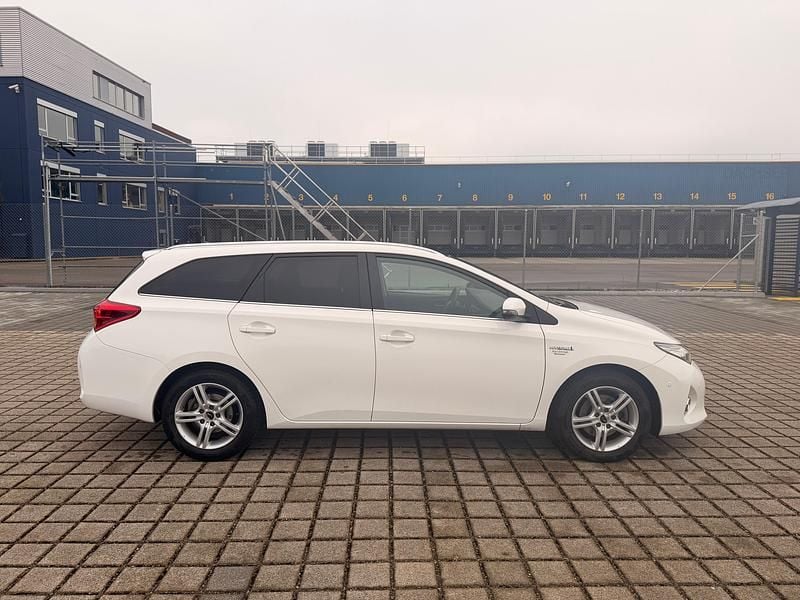 Gebraucht Toyota Auris Touring Sports Sol 136 PS (100 kW) 2014 Kombi