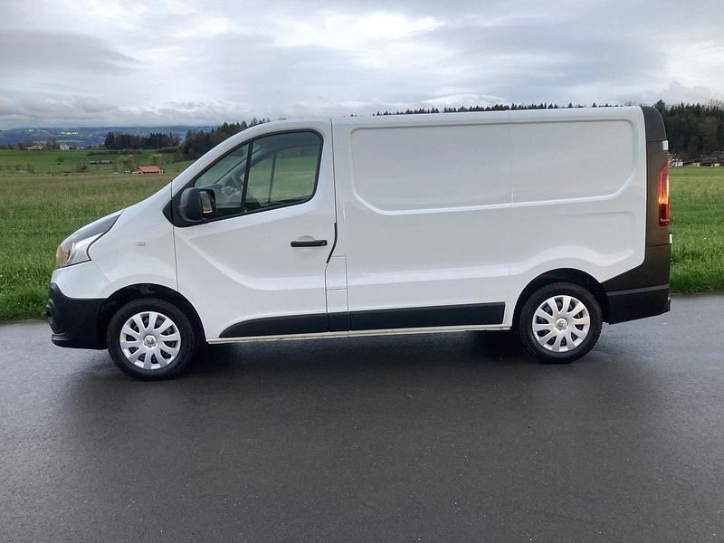 Gebraucht Renault Trafic 125 PS (91 kW) 2018 Van / Kleinbus
