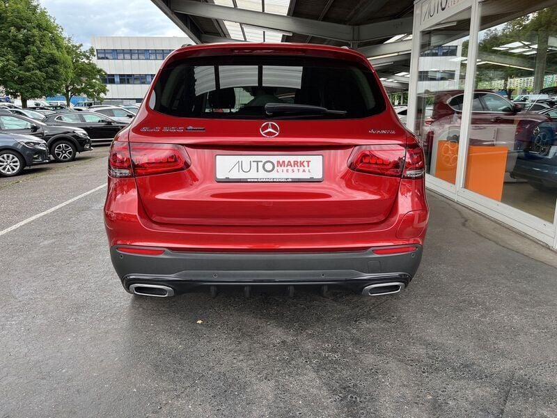 Gebraucht Mercedes GLC300e AMG line 306 PS (225 kW) 2021