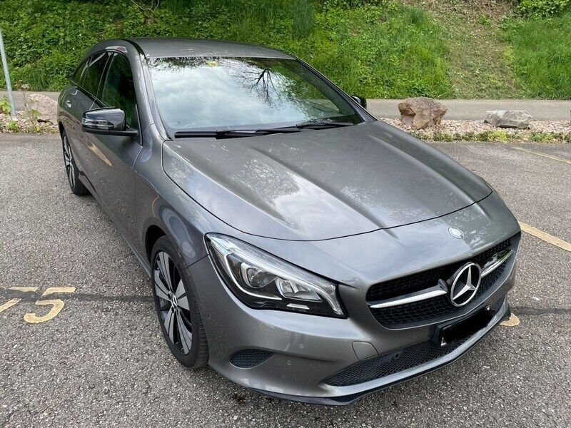 Gebraucht Mercedes CLA200 Shooting Brake Night 156 PS (114 kW) 2017 Kombi