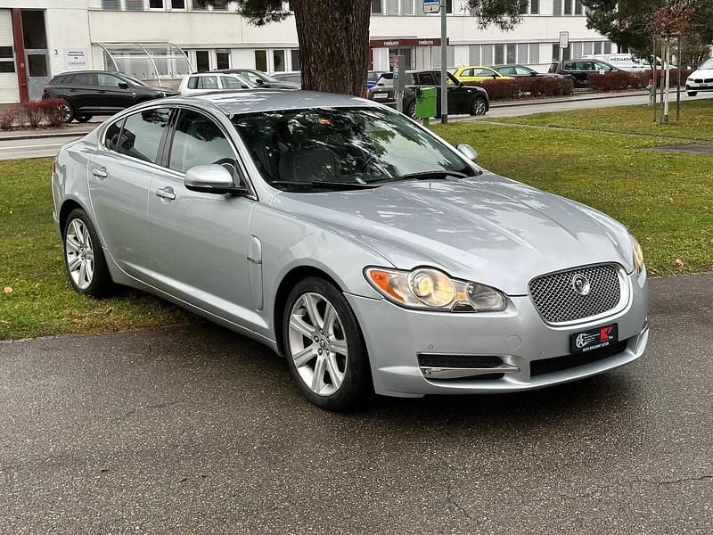 Gebraucht Jaguar XF Premium Luxury 238 PS (175 kW) 2010 Limousine