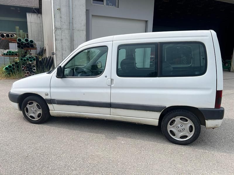 Gebraucht Peugeot Partner 110 PS (80 kW) 2001 Van / Kleinbus