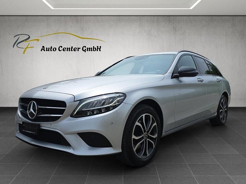 Gebraucht Mercedes C220 Avantgarde 194 PS (142 kW) 2018 Kombi