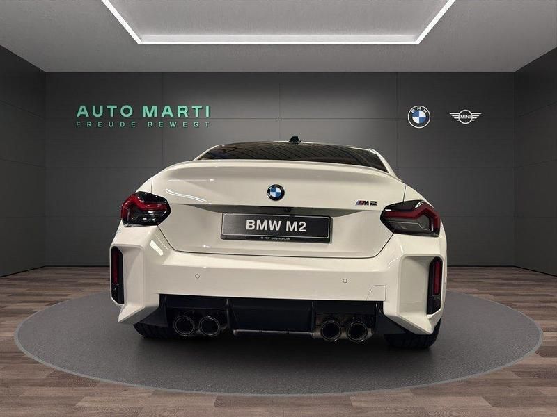 Neu BMW M2 Shadowline 480 PS (353 kW) 2025 Weiss metallic mét. Coupé