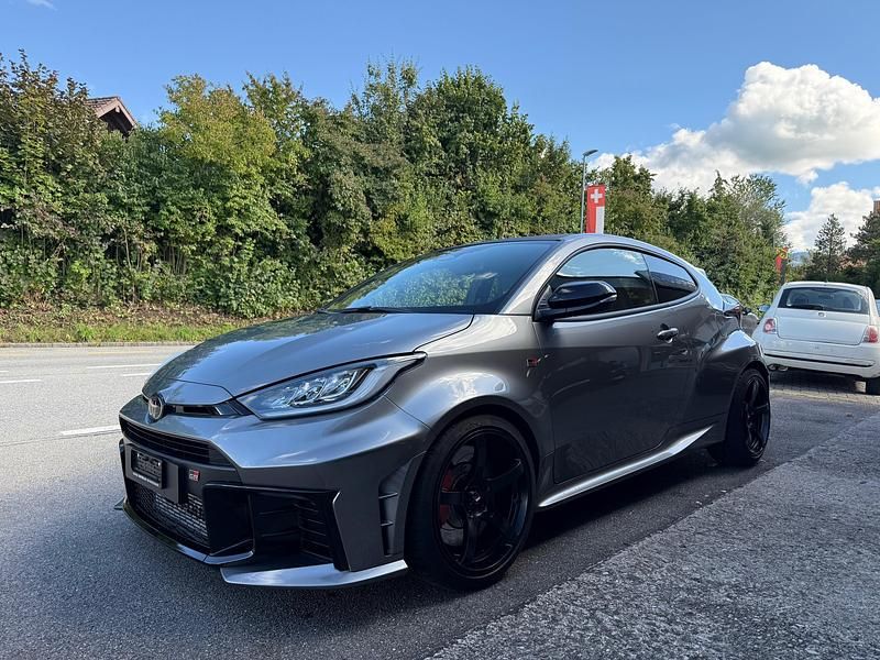 Gebraucht 2025 Toyota Yaris Sport | CHF 51’900 - Bild 1/4