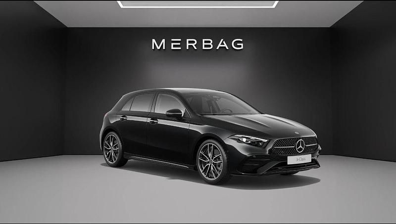 Neu Mercedes A200 163 PS (119 kW) 2026 Schwarz Limousine