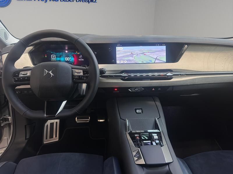 Neu DS Automobiles DS4 145 PS (106 kW) 2025 Beige Kombi