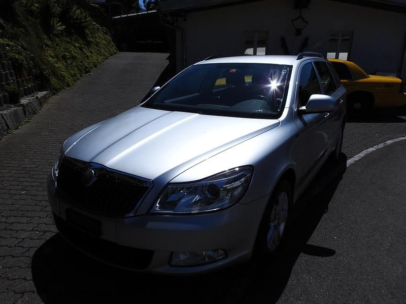 Gebraucht 2010 Skoda Octavia Adventure Kombi | CHF 1’900 - Bild 1/4