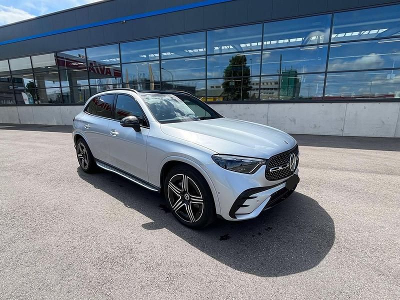 Gebraucht Mercedes GLC220 197 PS (144 kW) 2024