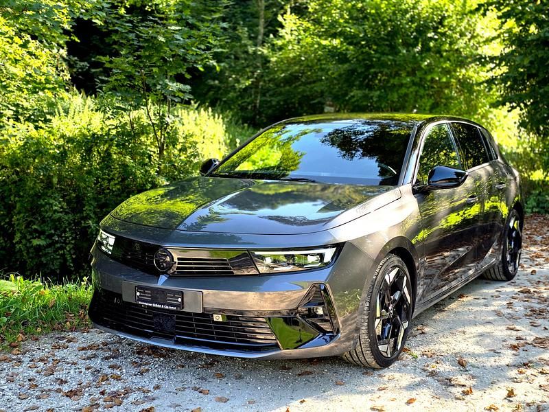 Gebraucht 2023 Opel Astra GSe | CHF 24’490 - Bild 1/4