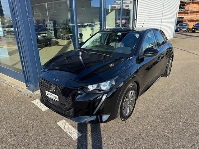 Gebraucht 2021 Peugeot e-208 Allure Kleinwagen | CHF 15’900 (Teuer) - Bild 1/4