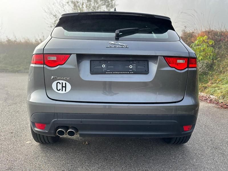 Gebraucht Jaguar F-Pace Portfolio 180 PS (132 kW) 2016 SUV