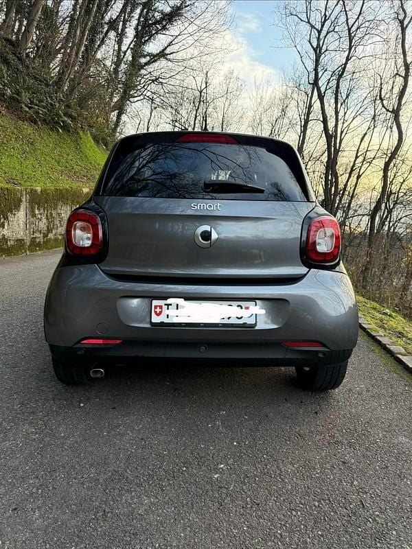 Gebraucht Smart ForFour 71 PS (52 kW) 2017 Kleinwagen