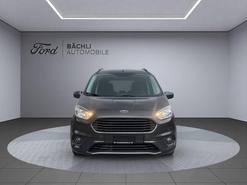 Gebraucht Ford Tourneo Titanium 100 PS (73 kW) 2019 Kombi