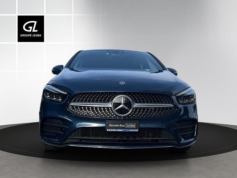 Gebraucht Mercedes B250e AMG line 160 PS (117 kW) 2022 Blau Van / Kleinbus