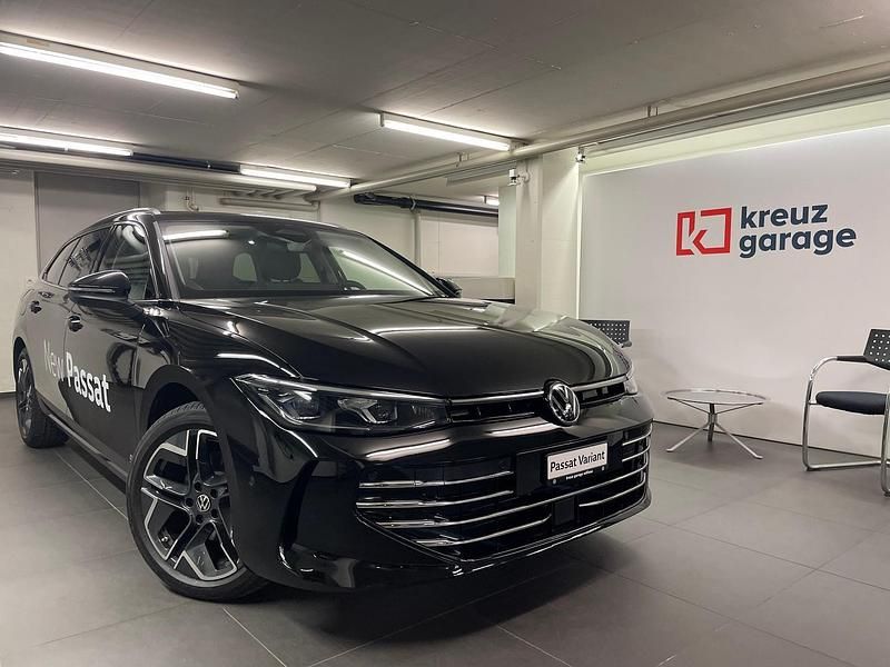 Schwarz Gebraucht 2024 VW Passat Elegance Kombi | CHF 42’800 - Bild 1/4