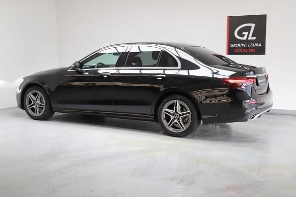Gebraucht Mercedes E200 AMG line 197 PS (144 kW) 2023 Schwarz Limousine