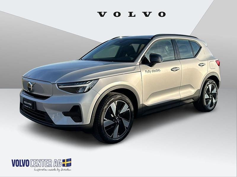Silber Gebraucht 2024 Volvo XC40 Core SUV | CHF 40’850 - Bild 1/4