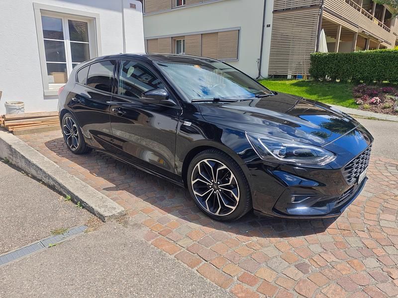 Gebraucht Ford Focus Active 125 PS (91 kW) 2019