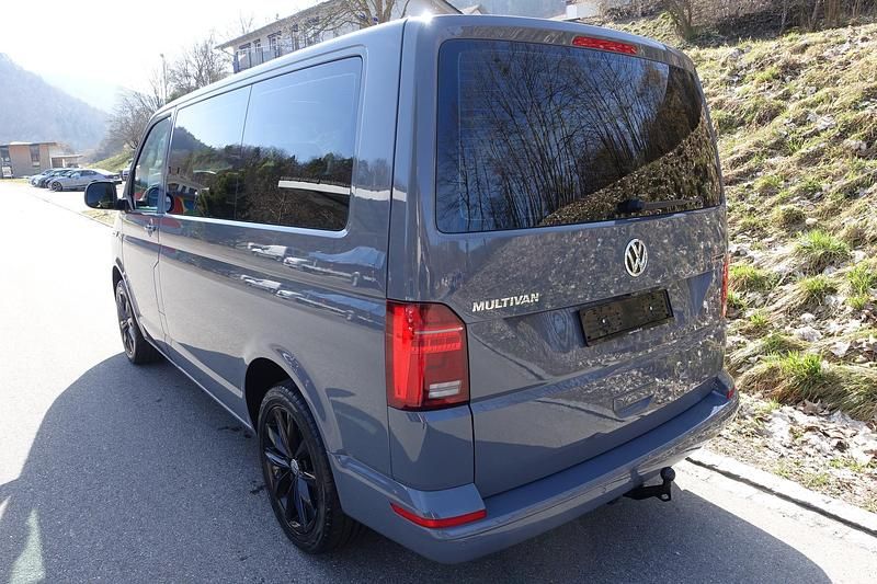 Gebraucht VW Multivan Comfortline 204 PS (150 kW) 2021 Van