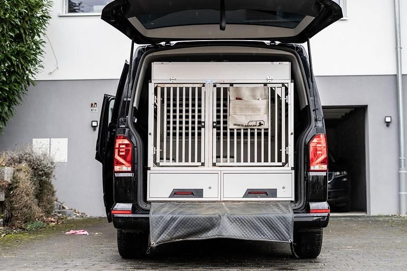 Gebraucht VW Multivan Comfortline 150 PS (110 kW) 2020